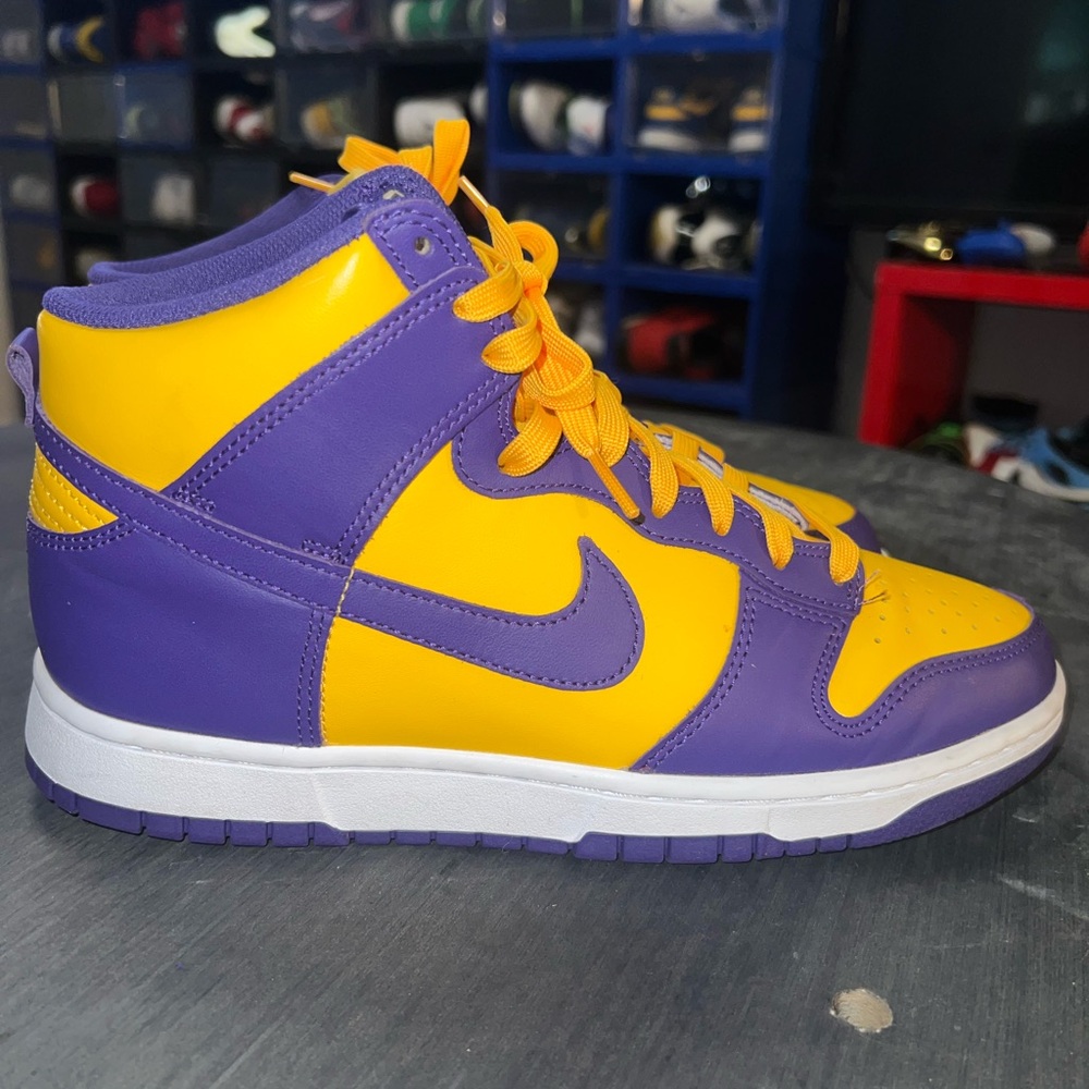 Nike Dunk High Lakers SZ 9M